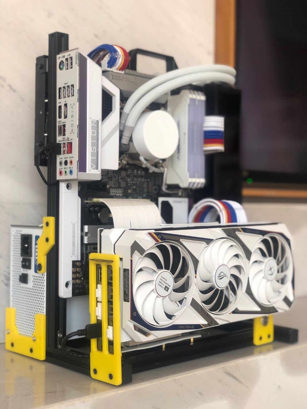 ATX ATX PC اختبار مقاعد البدلا - مراجعة Aluminum Open Frame Test Bench Water Cooling وسعره